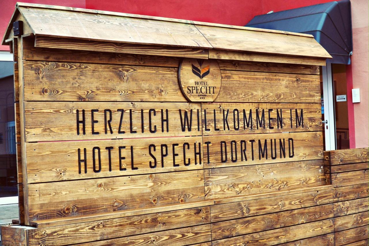 Hotel Specht By Trotmannia Dortmund Bagian luar foto